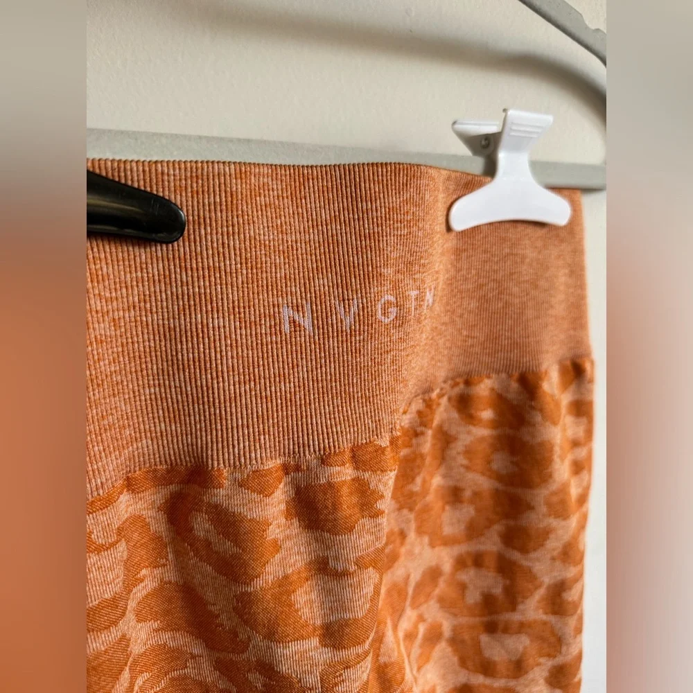 NVGTN Burnt Orange Leopard Seamless Leggings - Picture 2 of 6